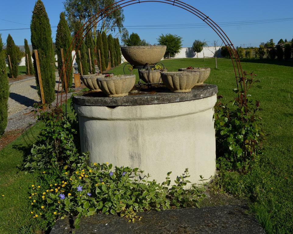 Le Coteau De Bazeille Sauna&Detente Sas Sainte-Bazeille Экстерьер фото
